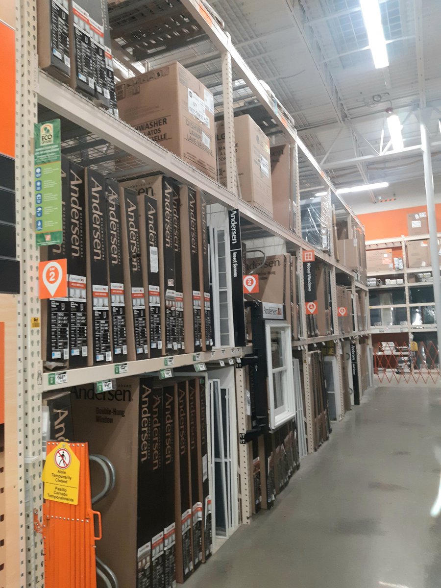 THDSoup's tweet photo. @HD3480 D38 Associate Dana got in on the #packdownparty fun in the window aisles & consolidated all stock appliances while he was at it! #FreightFlowFun @JasonArigoni @THDMikeP @SWhitehouse264 @CatlinPeter @KimTKraken https://t.co/1sXr1HelVt