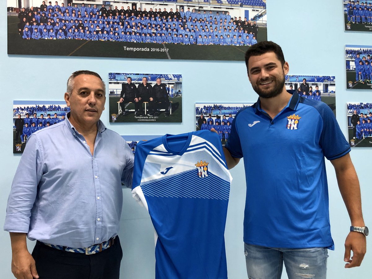 CamasCF's tweet photo. ‼️FERNANDO CEPEDA NUEVO ENTRENADOR DEL CAMAS C.F.‼️
Quieres saber los detalles...???
👇👇👇👇
https://t.co/FrdROThzxb https://t.co/z9aYIhmheD