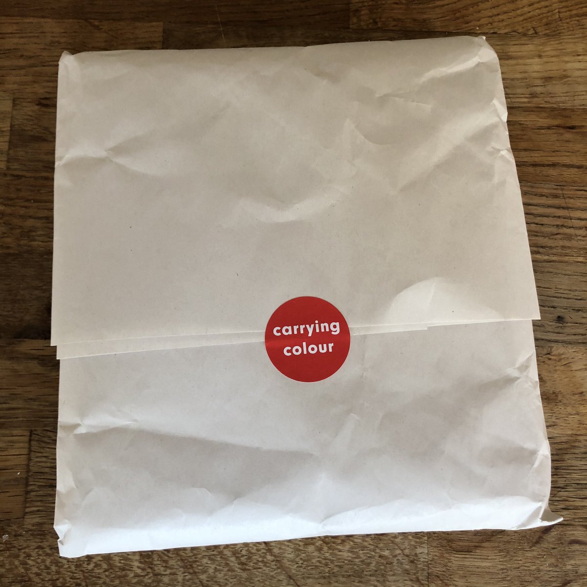 hansdraunbadlie's tweet photo. This beauty arrived in the post this morning, wrapped like its value is greater than the sum of its parts Thanks @Duvaltimothy #carryingcolour https://t.co/PVpgut62AA https://t.co/81mCCIXMlj