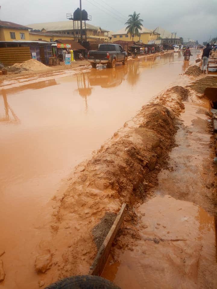 General_Somto's tweet photo. 📸This Is Nekede/Ihiagwa, Down To Obinze Road, In Owerri West Local Govt, Imo State.

Between Imo And Abia, Which State Has The Worst Roads In The South-East? One Would Think With All The Billions In Allocation These Corrupt Governors Get, They Can At Least Provide Decent Roads. https://t.co/1xKVIYQF5j