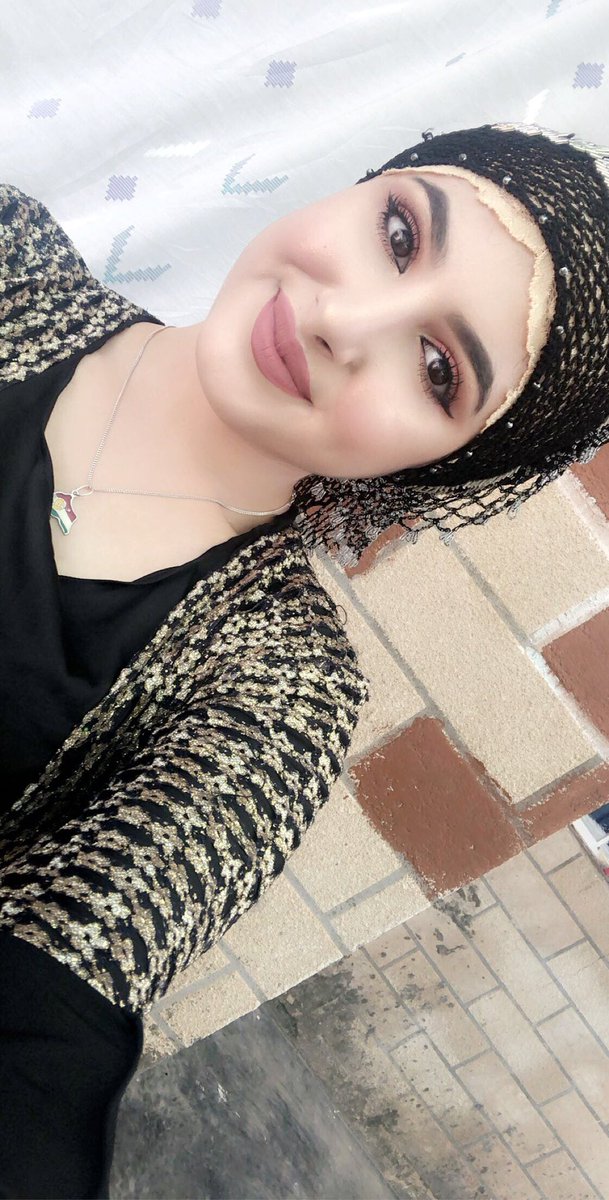 sarakarem_'s tweet photo. Eid Mubarak ❤️Jazhne Hamu layek peroz ❤️ https://t.co/8KTOc2UzDI
