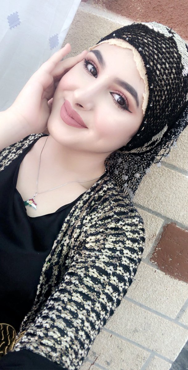sarakarem_'s tweet photo. Eid Mubarak ❤️Jazhne Hamu layek peroz ❤️ https://t.co/8KTOc2UzDI