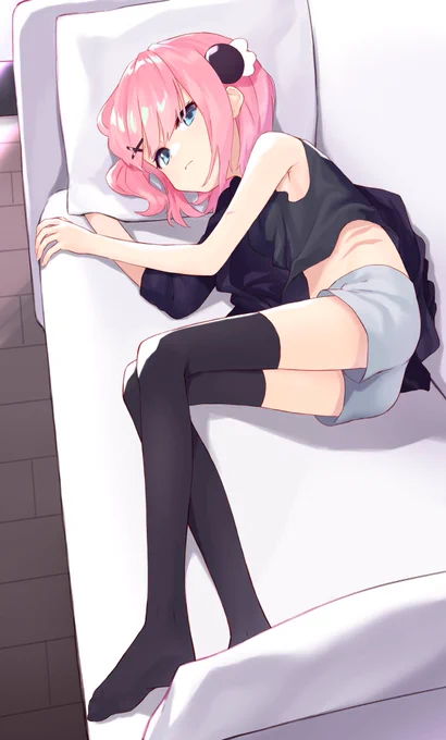 #今月描いた絵を晒そう
今月描いた桃を晒そう 