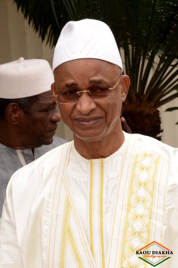 Eid Mubarak à tous les musulmans de #Guinée et du monde.
J’implore le Tout Puissant d’exaucer nos prières et d’absoudre nos péchés.
Que nos réjouissances familiales n'excluent pas les plus démunis au nom de la fraternité et du partage que symbolise cette fête.