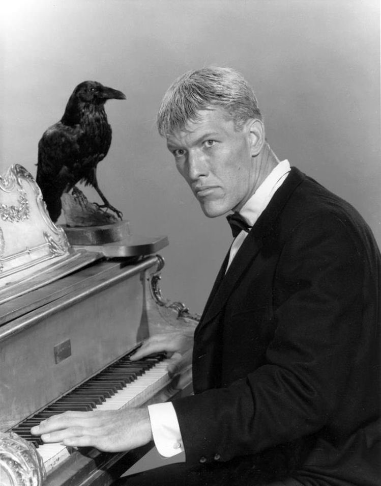 Happy birthday to the late Ted Cassidy aka Lurch, who would have been 88 today!!! 