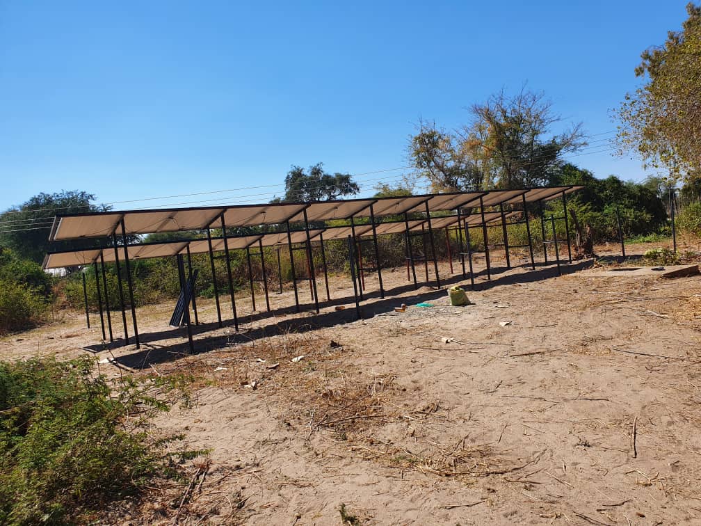 ppcrzambia's tweet photo. Solar Field Irrigation Scheme in Mwandi, Western Province shaping up. Powered by 32 panels and will run on a 10horse power solar pump placed on a floating pontoon. Improving adaptive capacities of the vulnerable.
#PPCR, #PPCRZambia #SCReBs #SCRiKA #TRALARD #NPCU @Think2044 #MNDP https://t.co/ETlCl4nqHS