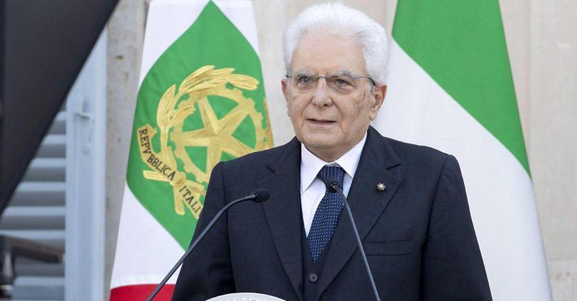 Mattarella: «La libertà non è il diritto di far ammalare gli altri. Aprire le scuole primo obiettivo» ilsole24ore.com/art/mattarella…