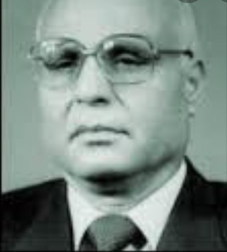 10. Naeem Ahmad Khan : A senior scientist at PAEC, Khan had participated in the development of an atomic bomb throughout the 1970s. He taught and provided the training to Pakistani scientists and engineers in the field of nuclear reactor technology.(11)