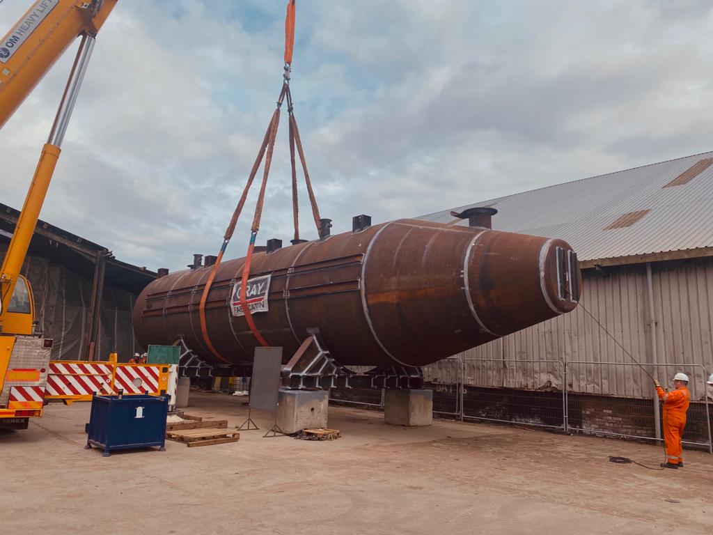 Check out the front section of the O2 - designed to be hydrodynamic &amp; to create the least amount of drag in the water. This part alone weighs as much as seven elephants! 😲 🐘