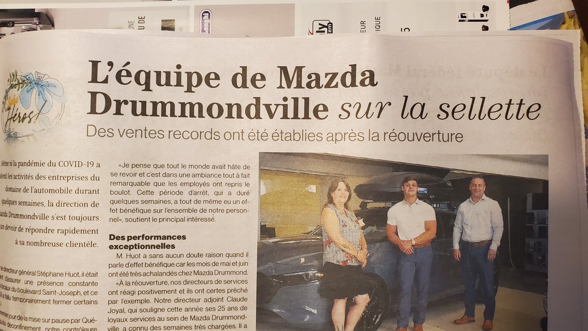 VirginieBDoucet's tweet photo. Je suis sur le bord de leur proposer mes services de correction... #surlasellette #journallocal https://t.co/JOQPdFN6tG