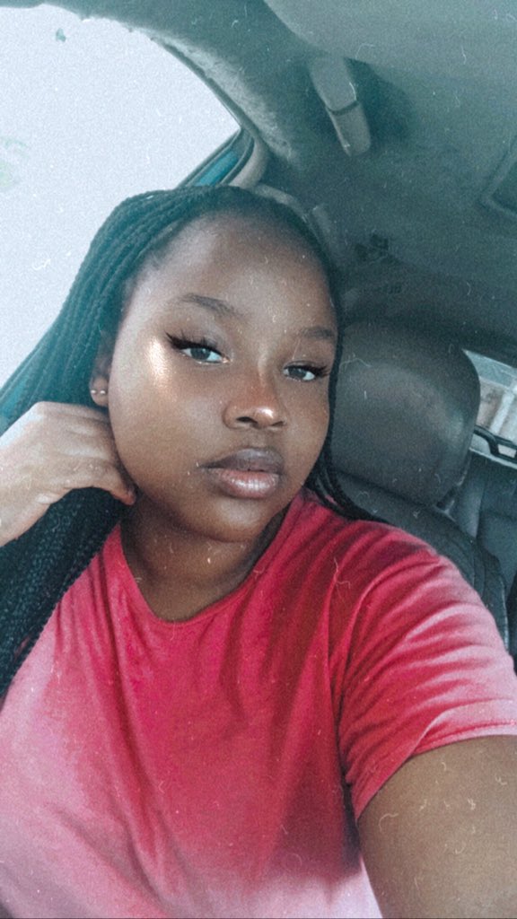 Chii_nye's tweet photo. It’s okay if you don’t like me. Not everyone has good taste. Periodddd🤩 https://t.co/Fq9hFjbHmg