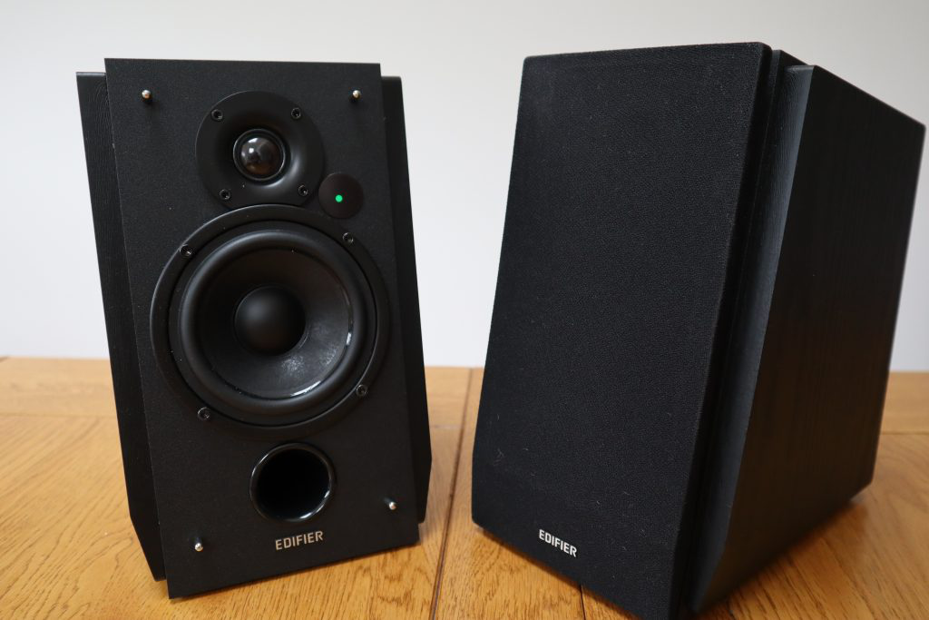 markJdraper's tweet photo. Last year, we wrote an article: "Edifier R1850DB Bluetooth Bookshelf Speakers Review" https://t.co/5xdHBTcUXo #edifier #CompactSpace #Speakers https://t.co/OhOVChxf1o