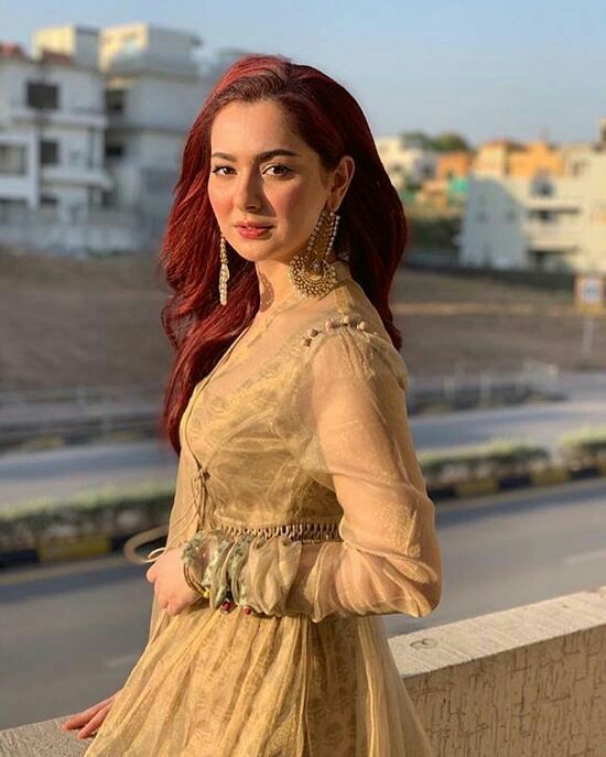  Ökå¥ hêrê gðê§ †hrêåÐ £ðr †hê qµêêñ hðþê §hê lïkê§ ï†  @beingNausheenKh  Yσυ ԃҽʂҽɾʋҽ ƚԋҽ ɯσɾʅԃ υ ԃҽʂɾҽʋҽ ҽʋɾყ ιɳƈԋ σϝ ƚԋҽ ԋαρριɳҽʂʂ σϝ ƚԋιʂ ɯσɾʅԃ ʅσʋҽ υ ƚσ ƚԋҽ ɱσσɳ & Ⴆαƈƙ ԋαρρყ Ⴆιɾƚԋԃαყ ʂɯҽҽƚ ԋҽαɾƚ 