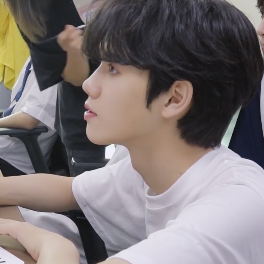 EeQRT_ZXYAAG4y6?format=jpg&name=medium