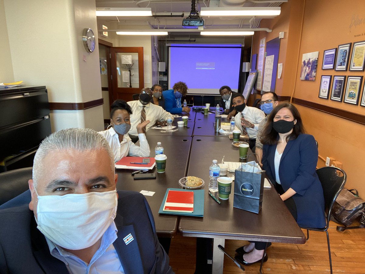 aaorteg's tweet photo. @NLEN_Jobs doing great work in connecting residents in North Lawndale to jobs and opportunities.  @chicagosmayor https://t.co/u0dJK4QC3T