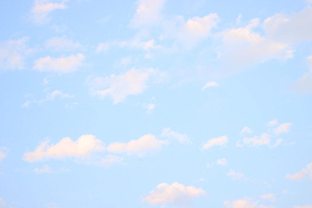 123 空 水色 うすピンク 雲 空 キリトリセカイ 可愛い空