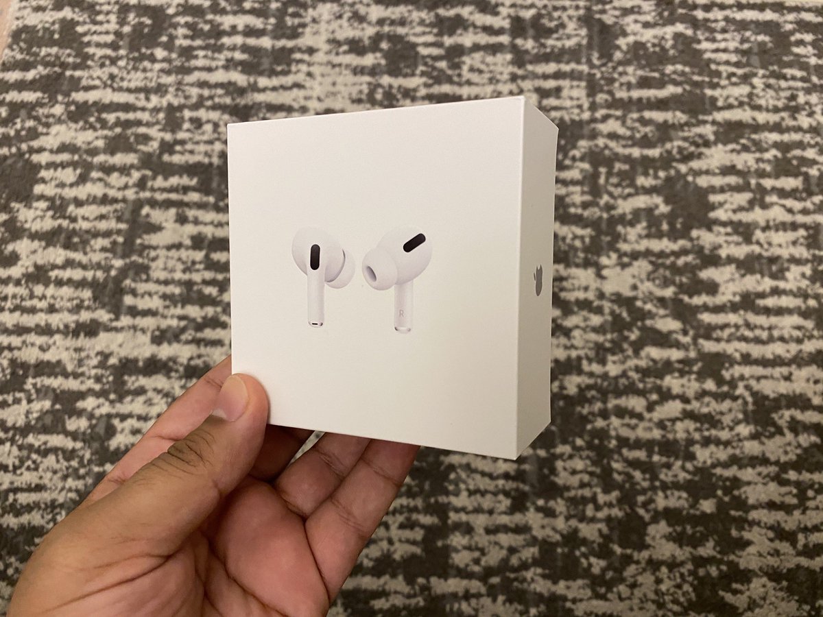 Hello guys...Giving away these Airpods Pro to you... Step 1 - Follow @TechnicalGuruji... Step 2 - Retweet this tweet... Step 3 - Wear a mask and stay safe... Results next Sunday🙂 Love you all ❤️