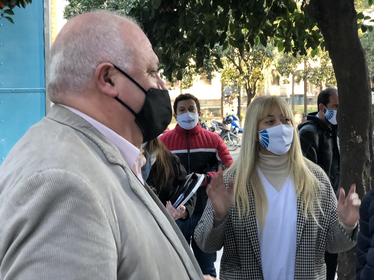 FEDEMASSOTUC's tweet photo. Acompañando la campaña de donación de sangre que el @MSALUDTUC organizó en la @LegislaturaTuc 
Hay que fortalecer nuestro banco de sangre, donar es un acto solidario y en estos tiempos la #solidaridad es lo que más necesitamos larga https://t.co/sSg9QRLIN0