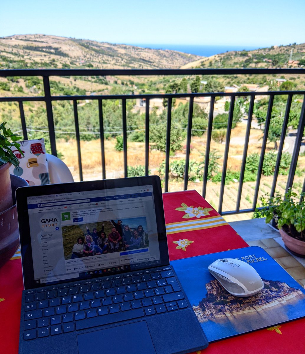 GamaStudy's tweet image. Plutôt sympa la vue pour travailler ! 🤩🌅 

#WorkWithAView #Sicile #Collesano #Sicily #Sicilia #Job #Work #Voyage #Travel #Italy #Italia #Italie #GAMAStudy