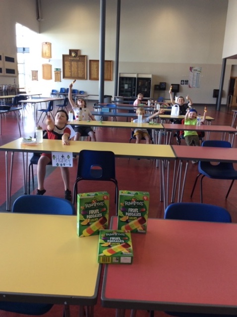 summer_hubs's tweet photo. Grateful to @sainsburys Dalkeith who kindly donated some ice-lollies to our Dalkeith Activity Hub on this very sunny day🌞🍭 https://t.co/BdsS4c7J0L
