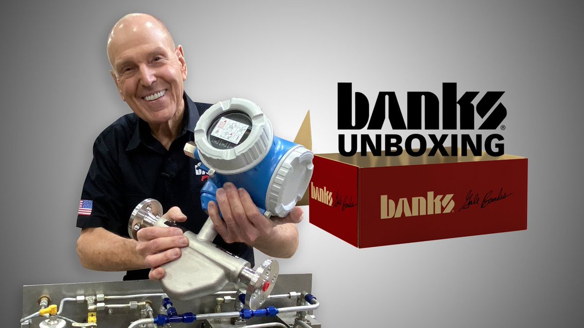 Gale Banks demonstrates an unboxing of our #Proline #Promass E #flowmeter and explains how his "new baby" is going to support him in measure fuel consumption. Check it out: youtube.com/watch?v=7Vc5jo…

#coriolis #oilgas #fuelconsumption #fuelflow #endresshauser