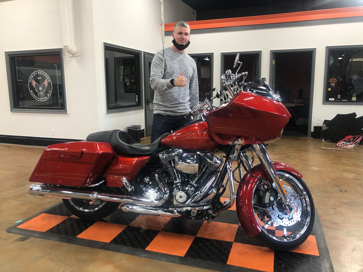 HDofDC_'s tweet photo. What a great surprise for Wifey! Congratulation and welcome to the #hdofdc family. https://t.co/Vsxl6TzO4l