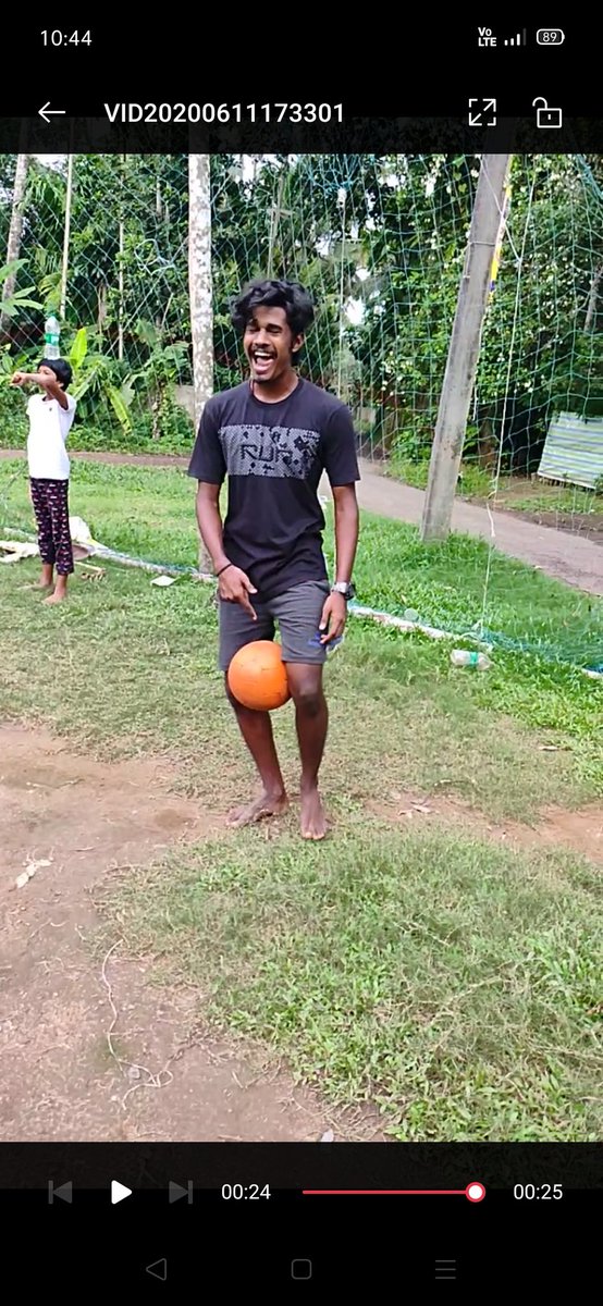 Adarsh22608034's tweet photo. @FCBeSports @ManUtd @officialpes https://t.co/3fBXi9yceE