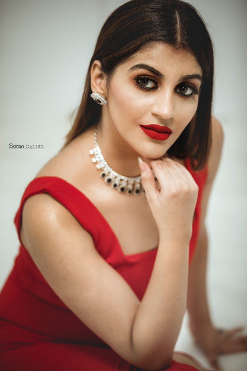 Advanced birthday wishes to u yash... 💕  <a href="/iamyashikaanand/">Yashika Anand</a>