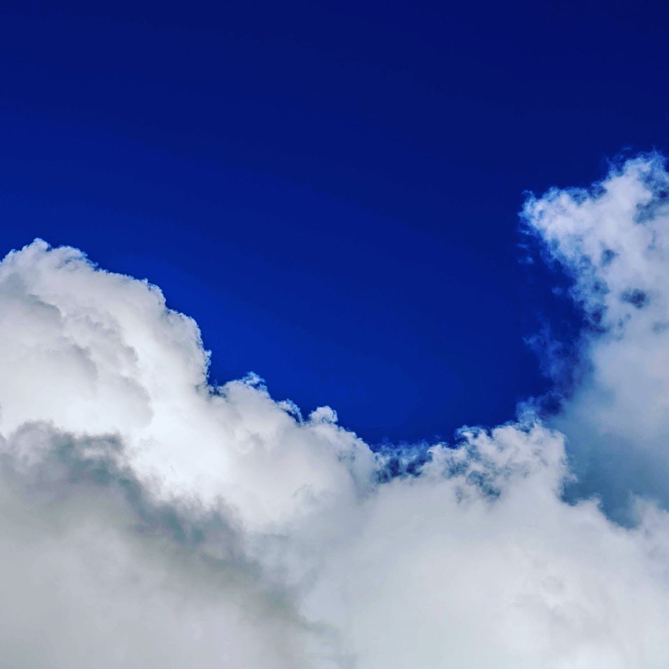 YPSupdate's tweet photo. #clouds #planning #projects #future #ideas #motivated #everycloud #changes https://t.co/Tkp4nhkbeV