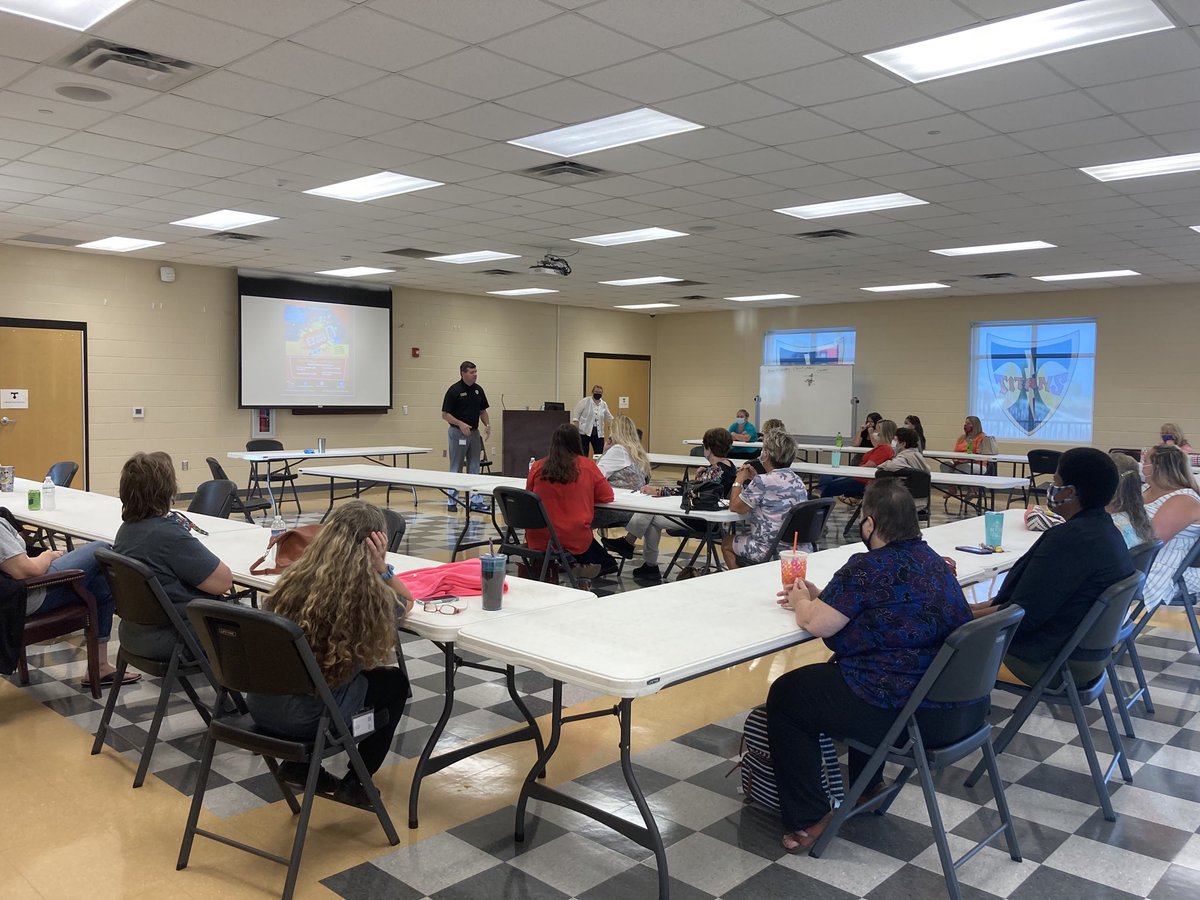 JasonLBranch's tweet photo. Privileged to welcome our world-class cafeteria staffs back today. First class service, food, and smiles for our most important customers—our students. #ocsfamily https://t.co/gH7XtkwqKo