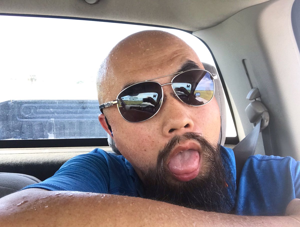 watsonwu's tweet photo. Was it HOT during yesterday’s truck recording session?? 🥵🥵
.
#soundeffects #watsonwu #sounddesigner #soundeffectsrecordingartist #soundeffectsrecordist #FloridaSummer #Summer #ThingsWeDoForGreatSounds #microphone #SweatingToDeath #traveler @shure @Dodge @RamTrucks https://t.co/fdKECHivBY