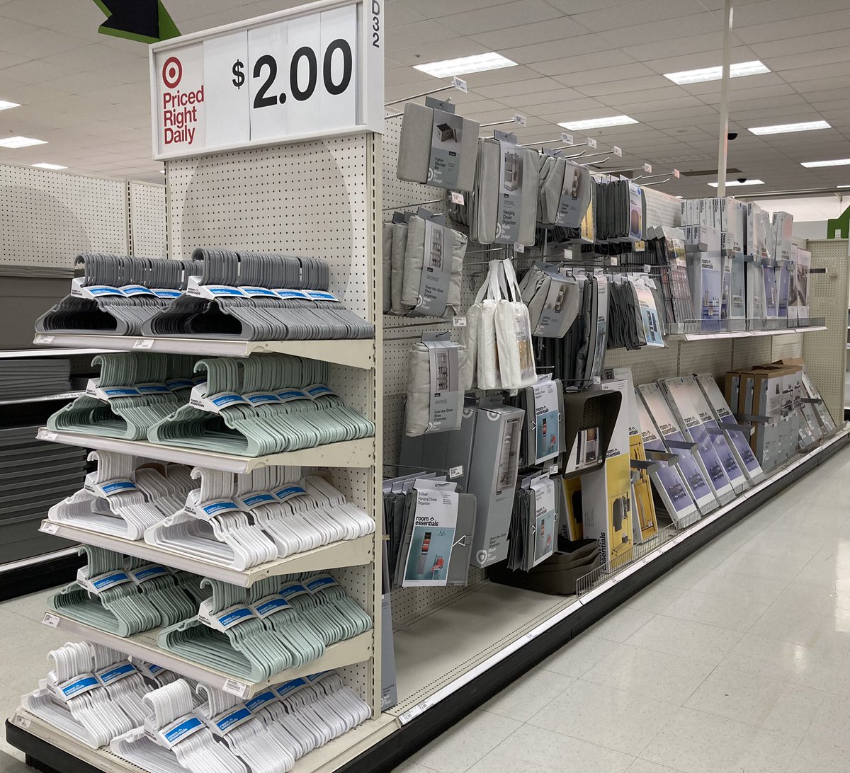 nrobinson2391's tweet photo. Flex Friday here at 2391! #great138
@DGambergTarget @Katemard1 @BillieJoWalker1 https://t.co/SvHOVe1pBw