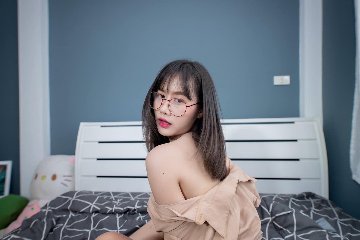 Call18X's tweet photo. เปิดคอล เอาไงดี 💦 #คุยเสียว #เงี���ยนหี #เงี่ยนอยากโดนเย็ด https://t.co/IKadjGHGiK