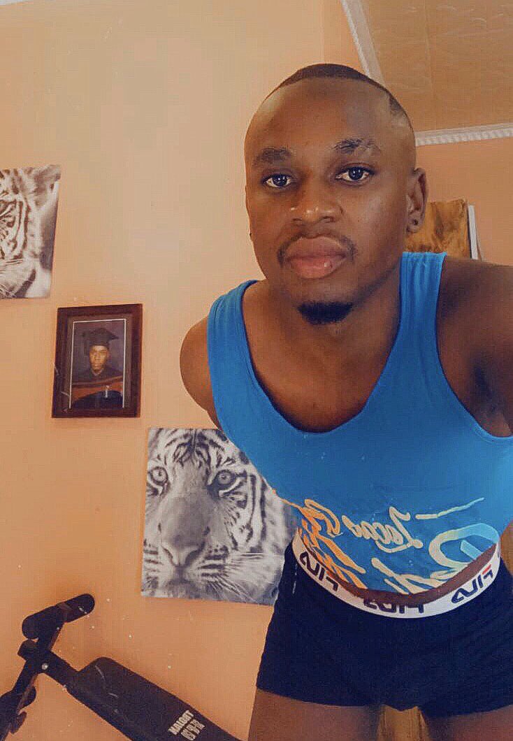 BrianTebza's tweet image. Keeping safe 😷