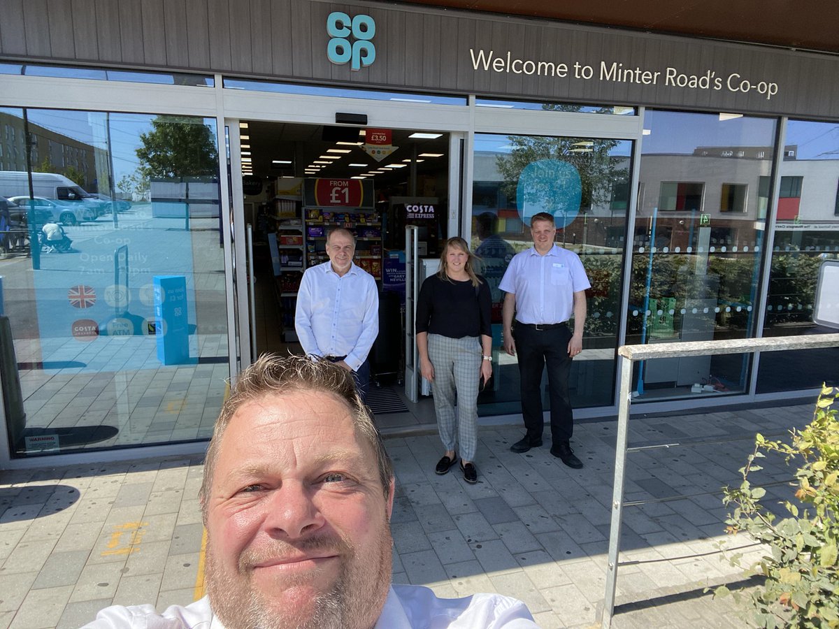 Wow !! the new franchise store in Barking looks amazing! Who would know it is a franchise ? Great job launching it <a href="/adie_flude/">Adie Flude</a> &amp; <a href="/ARNaqvi272/">Adnan Naqvi</a> . Really pleased to have been able to support the new team. #ItsWhatWeDo