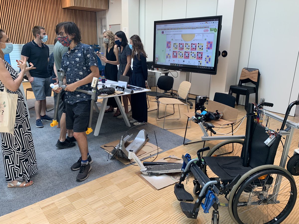 MakerLab tweet media