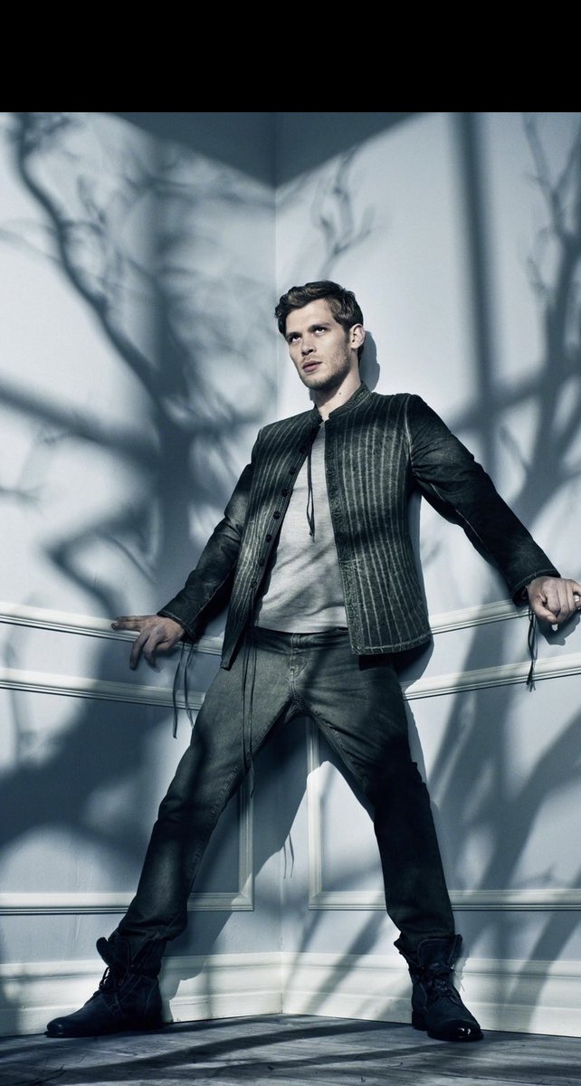 ghostbtx's tweet image. if you don’t find joseph morgan attractive keep that to yourself bc that’s mad embarrassing