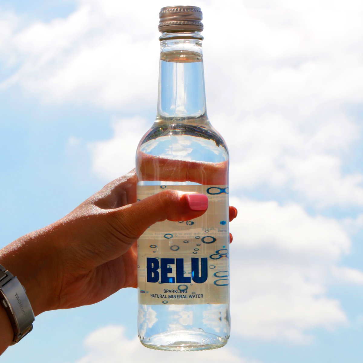 zepbrook's tweet photo. Make sure you keep hydrated on this warm weekend💧💙
https://t.co/XKrpgejN2c
#OfficeSupplier #Belu #Water https://t.co/q9RmfxQ1d0