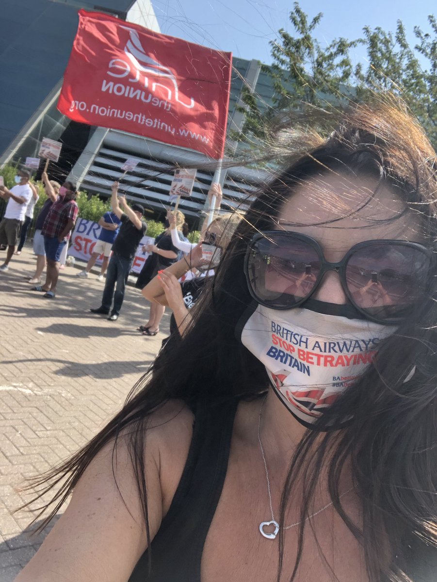 victori50331442's tweet photo. Proud to join the #BAbetrayal campaign today at NCL. Thanks to @theworthlessdol for inviting me to stand in #solidarity with all these fantastic #BAcrew whose livelihoods are being threatened in the most cynical way. #StandWithBAWorkers #customerswithBAworkers .@BaBetrayal https://t.co/pb3x04VsUr