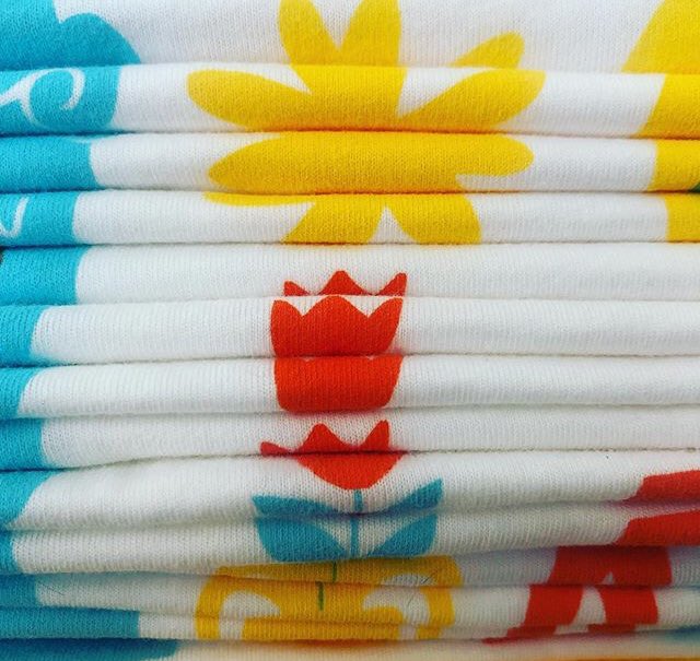 WiderAwakePrint's tweet image. Prints that are soft and bright, “like a giant buffalo or some sort of monster like something like the body of a walrus with the head of a sea lion. With the antlers of a reindeer with the body of a ... porcupine.”(Description by  Michael Scott) #TheOffice