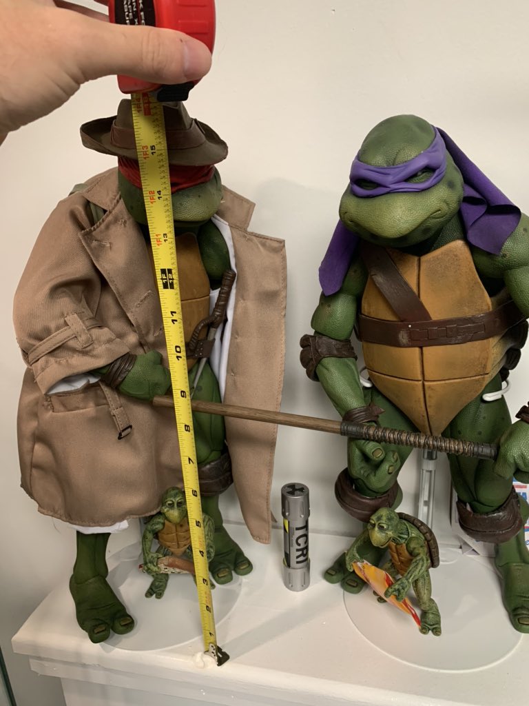 @CobraShadowJoes @AlanSambrook @TMNT They’re about 16”, maybe 16 1/2”