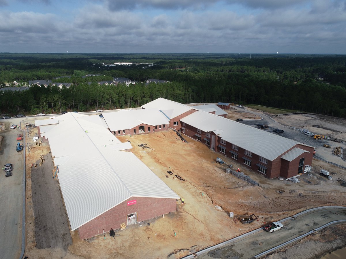 The new Southern Pines Elementary is going to be such a great place for our kids to learn and grow :) Opening Spring 2021
Flyover Vid: bit.ly/SPEjuly20
<a href="/MooreSchools/">Moore County Schools</a> <a href="/WagnerTonya/">Tonya Wagner</a>