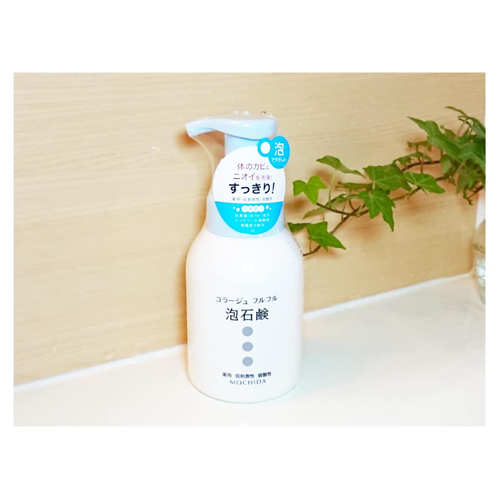 りんごちゃん On Twitter ダブルの抗菌成分配合で ニオイの原因菌もスッキリ洗える薬用石鹸 医薬部外品 皮膚の清浄 殺菌 消毒 体臭 汗臭やニキビを防ぐ効能 効果あり ふわふわ泡で子供が自分であらって 足のニオイ 気にならなくなってきたよ コラージュ