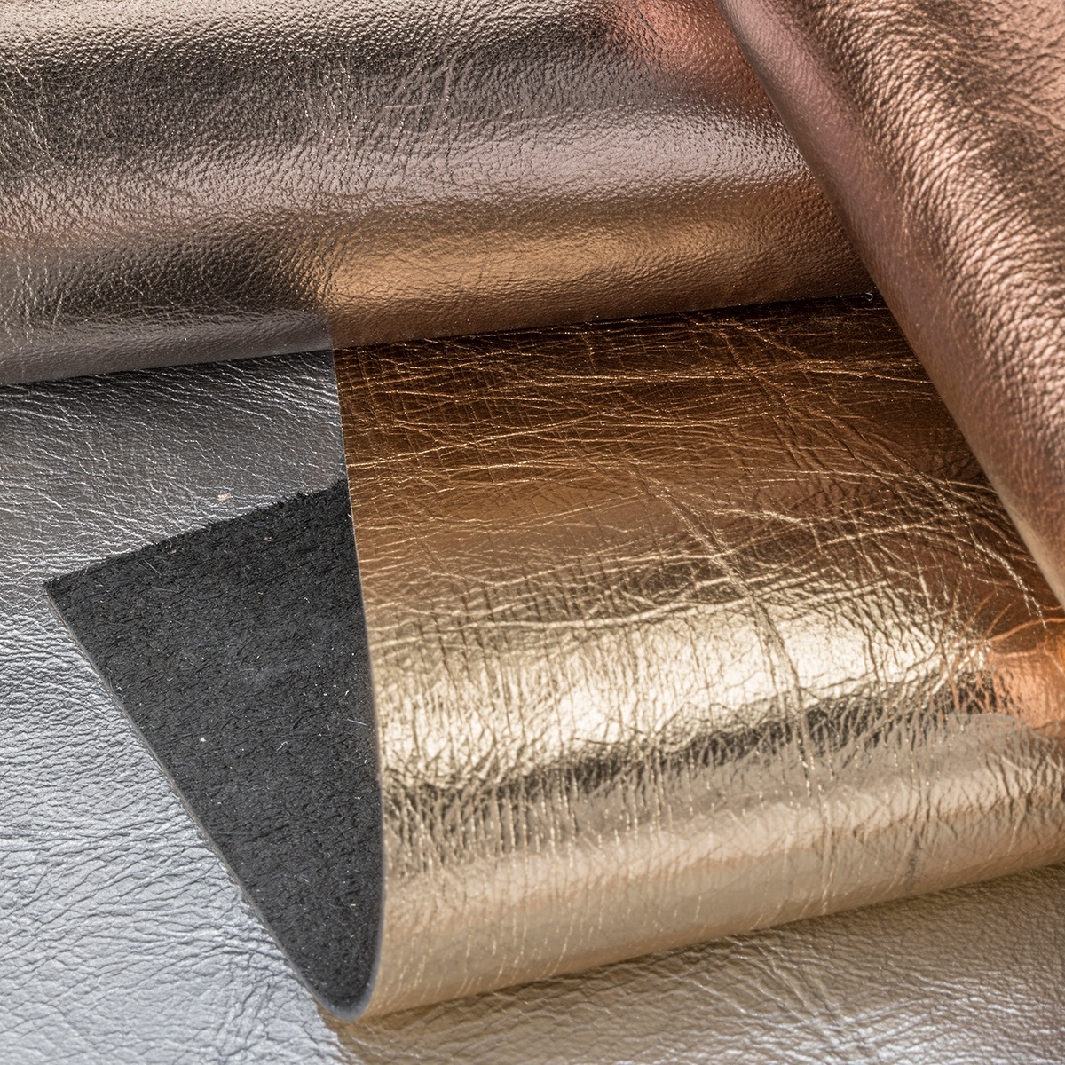 Edelman Leather tweet media