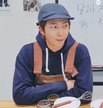 Joonie in overalls: a thread