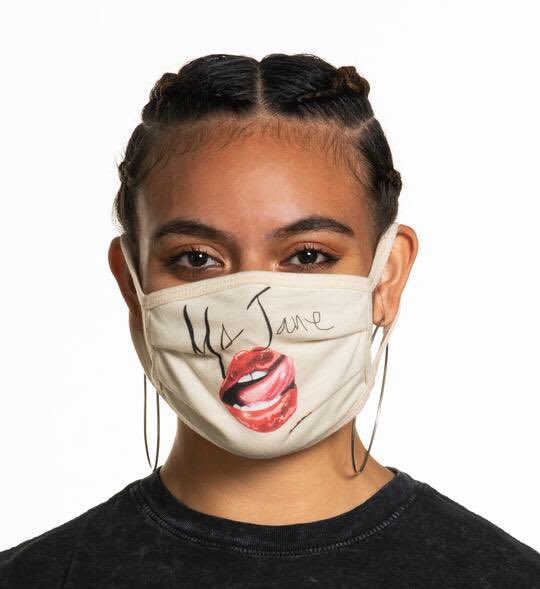 DJHansenUpdates's tweet photo. Dinah just released her limited edition “Ms Jane” masks and $5 of every sale will be donated to the Second Harvest Food Bank Orange County. You can get yours now on https://t.co/KloqkcjBTt or https://t.co/7Zm0YxgdtQ! #MsJane https://t.co/7p8zqo4yxA