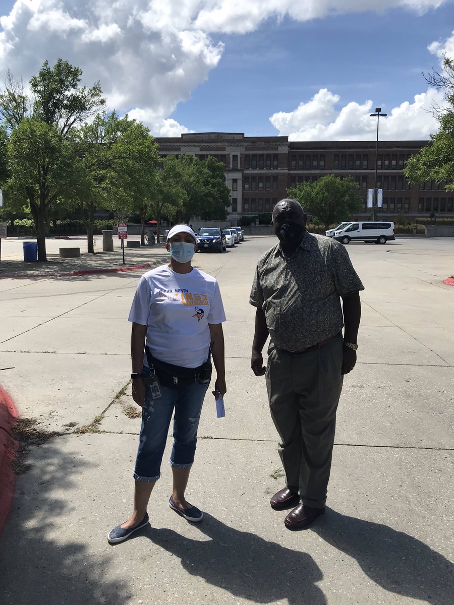 lawofthefarm's tweet photo. 🗣LAST OFFICIAL DAY FOR THE BROTHA-MAN! 🗣 (as he said it!) Mr. Haynes, Ms. Franks &amp; @OPSNero at @OPS_NorthHigh today during the hand-off of keys/pleasantries.  Beautiful day for this moment of lasts &amp; firsts to occur for these Vikings!  #VuP #indebttoyou #opsproud #heyhowyoudoin https://t.co/9OqnqsfEBM