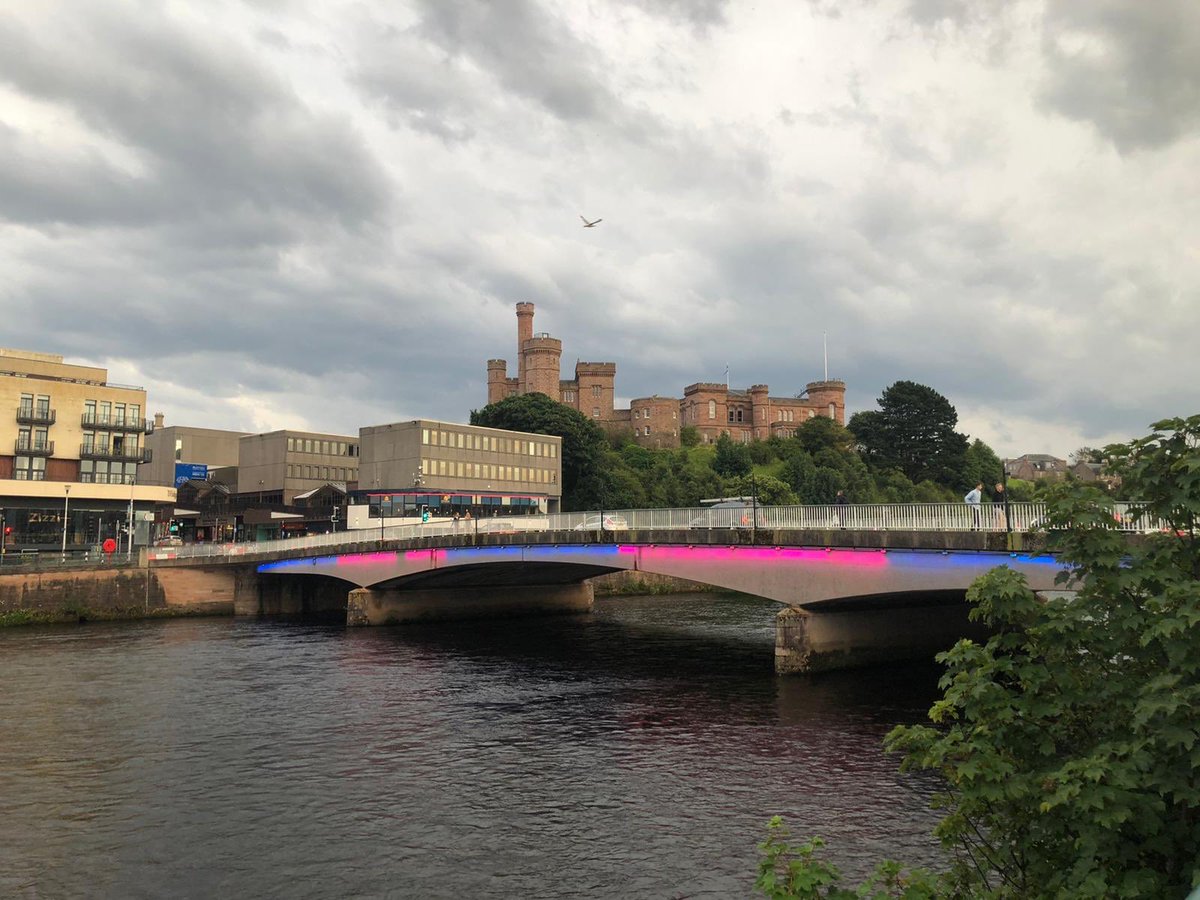 TeamHISA's tweet photo. How AMAZING does the Ness Bridge look lit up in the #TeamHISA colours, in support of #ShoutForStudents?! Thank you to the @HighlandCouncil for helping us celebrate our incredible #ThinkUHI graduates - we have loved seeing your at home celebrations + favourite memories today!! π https://t.co/8iqZlK2tsd