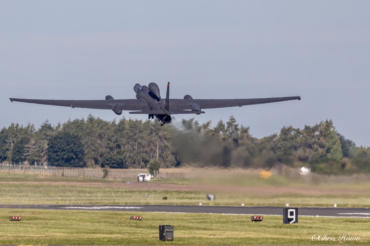 cjh3051's tweet photo. Dragon Lady Departs #avgeek #avporn #aviation #aviationphotography #aircraft #canonaviation #dragonlady #liveforthestory #megaplane #planespotting #photography #potn #sigmauk #sigmaphoto #teamcanon #u2 #usairforce #usaf #9rw @usairforce @AirmanMagazine @FlyingMagazine https://t.co/4uTXmrhalp
