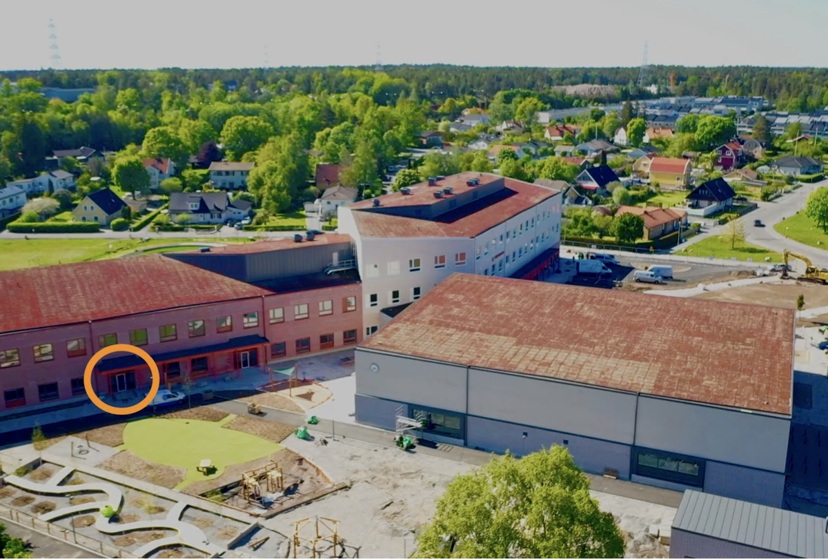 Välkommen till Töjnaskolan!
Läsåret 2020 - 2021
Vid ingången A3 kommer personal att möta alla elever som börjar på vår fritidshemsverksamhet den 3 augusti.

Verksamhet kommer att ske på entréplan och personalen kommer att ge daglig information om verksamheten.